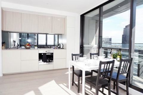 Auzzie Apartments Docklands, Melbourne - Your Accommodation 34