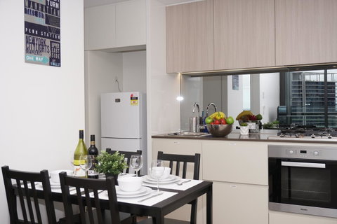 Auzzie Apartments Docklands, Melbourne - Your Accommodation 37