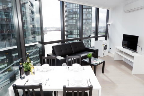 Auzzie Apartments Docklands, Melbourne - Your Accommodation 33