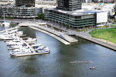Auzzie Apartments Docklands, Melbourne - Your Accommodation 11