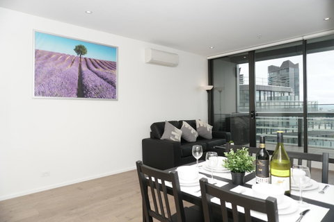 Auzzie Apartments Docklands, Melbourne - Your Accommodation 36