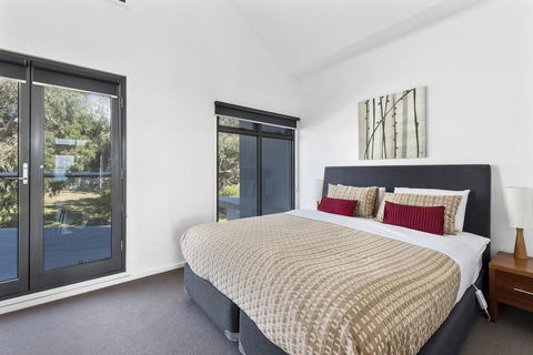 Beach And Reef - Your Accommodation 6