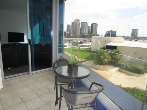 Harbour Escape Apartments Docklands - Your Accommodation 18