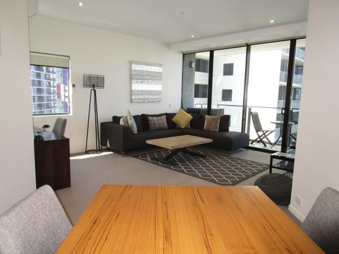 Harbour Escape Apartments Docklands - Your Accommodation 13