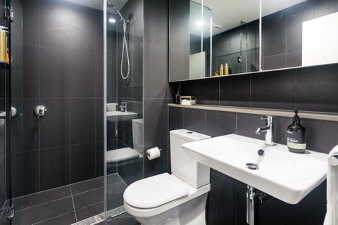 Stylish Apartment+Netflix - Your Accommodation 18