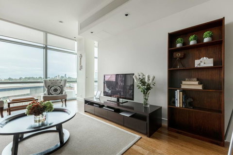 Great Southbank 2 Bedroom Netflix*WIFI*Parking - Your Accommodation 8