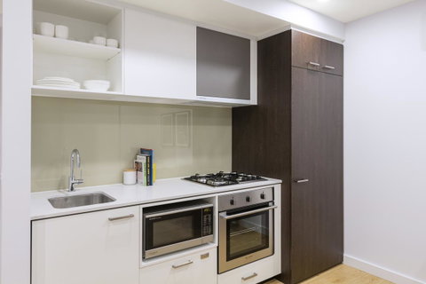 Apartments @ 57 City - Your Accommodation 11
