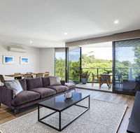Blairgowrie Apartment 2 - on the beach - Your Accommodation