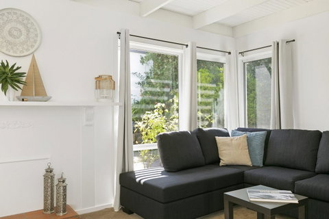Mysa Anglesea Sleeps 7 WiFi SmartTV Cafes Shops - Your Accommodation 0