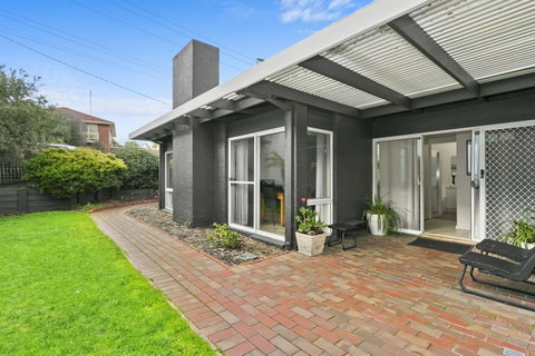 Mysa Anglesea Sleeps 7 WiFi SmartTV Cafes Shops - Your Accommodation 7