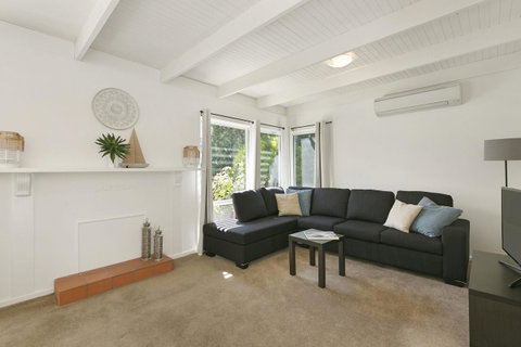 Mysa Anglesea Sleeps 7 WiFi SmartTV Cafes Shops - Your Accommodation 2