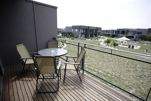 Torquay Golf Retreats - Pool, Beach, Tennis, Golf - Your Accommodation 6