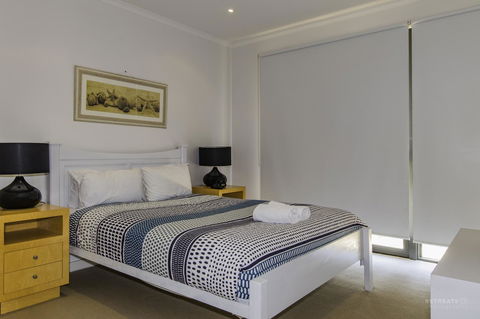 Torquay Golf Retreats - Pool, Beach, Tennis, Golf - Your Accommodation 8