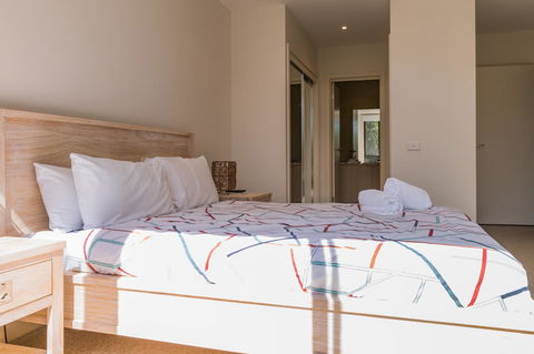 1 Sunset Place - Your Accommodation 11