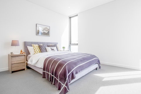 Docklands Waterfront Luxury Villa - Your Accommodation 21