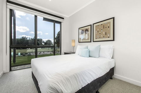 Twenty Five Coast - Your Accommodation 10