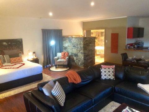 Minni Gums - Your Accommodation 12