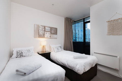 Dockland Kings Lucky 805 - Your Accommodation 8