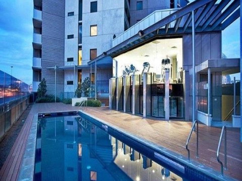 Dockland Kings Lucky 805 - Your Accommodation 22