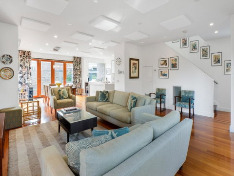 Boutique Stays - Maple On Kent - Your Accommodation 1