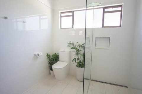 Debbie\'s Place - Your Accommodation 6