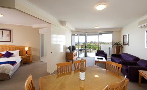 Ramada By Wyndham Marcoola Beach - Your Accommodation 30