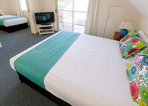 Rainbow Getaway Holiday Apartments - Your Accommodation 23