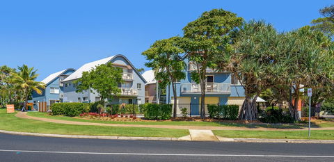 Rainbow Getaway Holiday Apartments - Your Accommodation 19