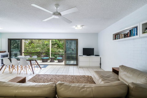 Sunseeker Holiday Apartments - Your Accommodation 23