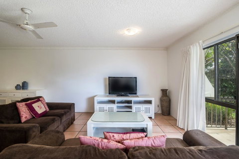Sunseeker Holiday Apartments - Your Accommodation 7