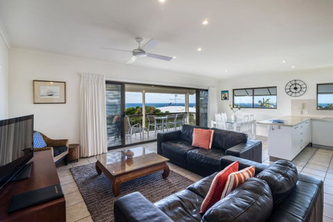 Sunseeker Holiday Apartments - Your Accommodation 22