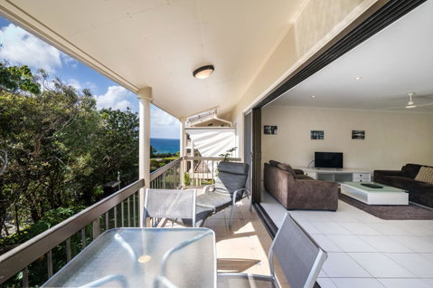 Sunseeker Holiday Apartments - Your Accommodation 0