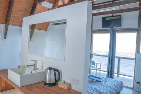 Nomads Magnetic Island - Your Accommodation 2