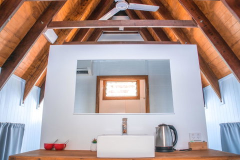 Nomads Magnetic Island - Your Accommodation 4