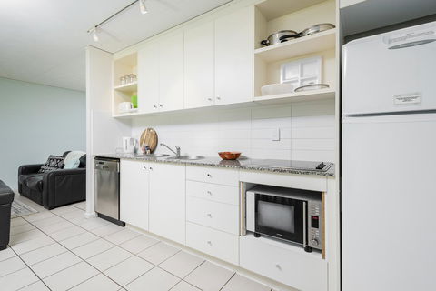 Coloured Sands - Rainbow Beach Resort - 5 Mins To Beach - Your Accommodation 4