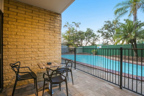 Nightcap At Kawana Waters Hotel - Your Accommodation 26