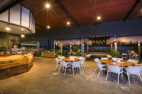 Nightcap At Kawana Waters Hotel - Your Accommodation 7