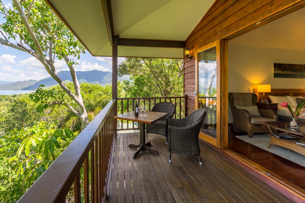 Oak Beach QLD Your Accommodation