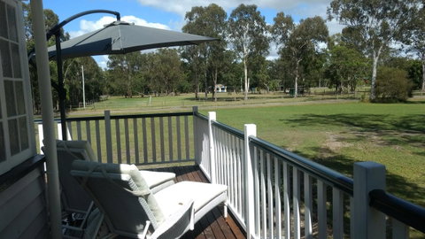 Lake Weyba Noosa Lodge & Kangaroos - Your Accommodation 17