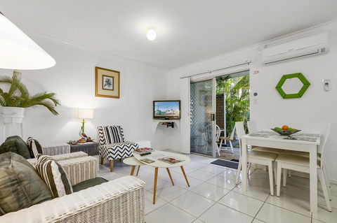 Beachcomber Peregian Beach - Your Accommodation 0