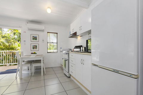 Beachcomber Peregian Beach - Your Accommodation 9