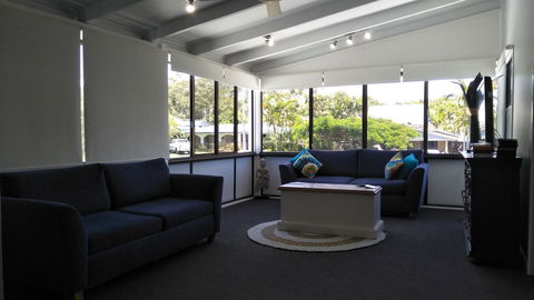Salty Vibes Retreat - Your Accommodation 9