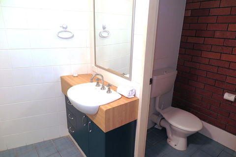 Northpoint Holiday Apartments - Your Accommodation 17