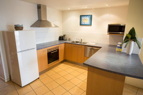 Northpoint Holiday Apartments - Your Accommodation 6