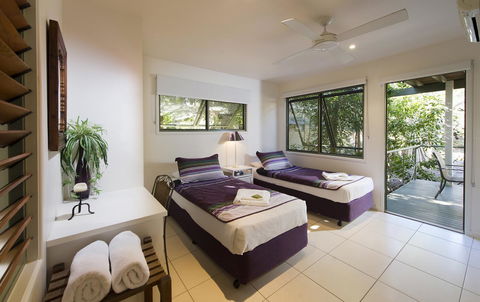 The Retreat Beach Houses - Your Accommodation 16