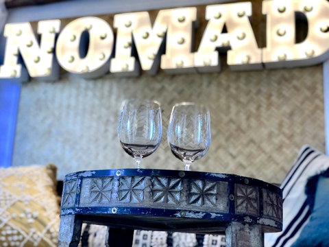 NOMAD - Luxe Apartment - Your Accommodation 38
