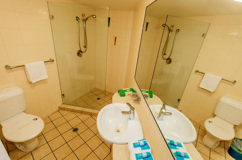 Grand Palais Boolarong Beachside Apartments - Your Accommodation 29