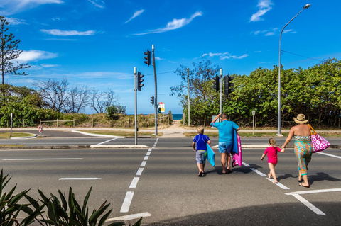 Grand Palais Boolarong Beachside Apartments - Your Accommodation 20