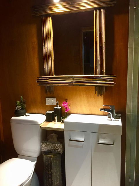 Noosa Hinterland Retreat - Your Accommodation 5