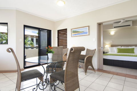 Regal Port Douglas - Your Accommodation 14